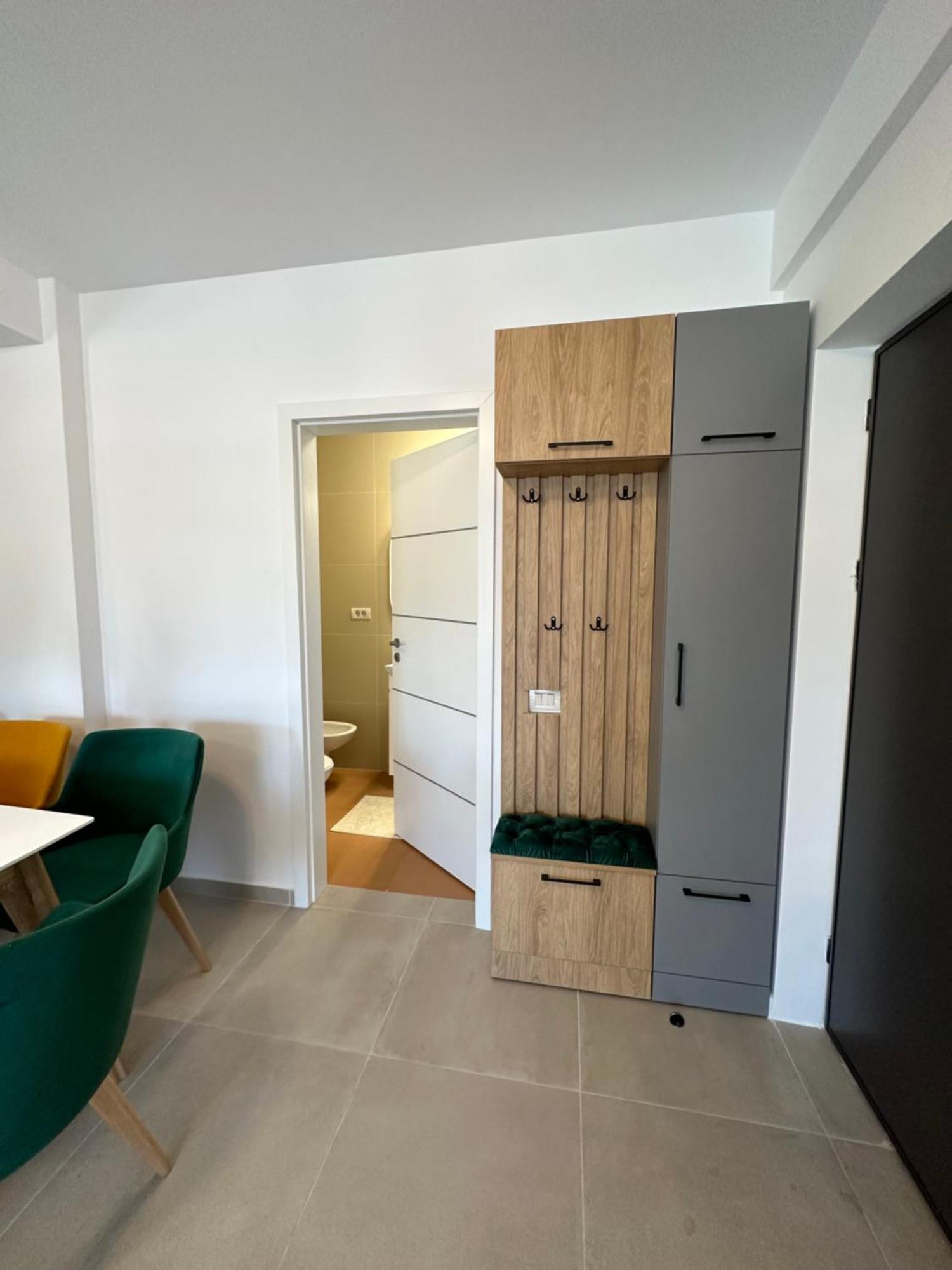Apartamente Arinis Gura Humorului Eksteriør billede